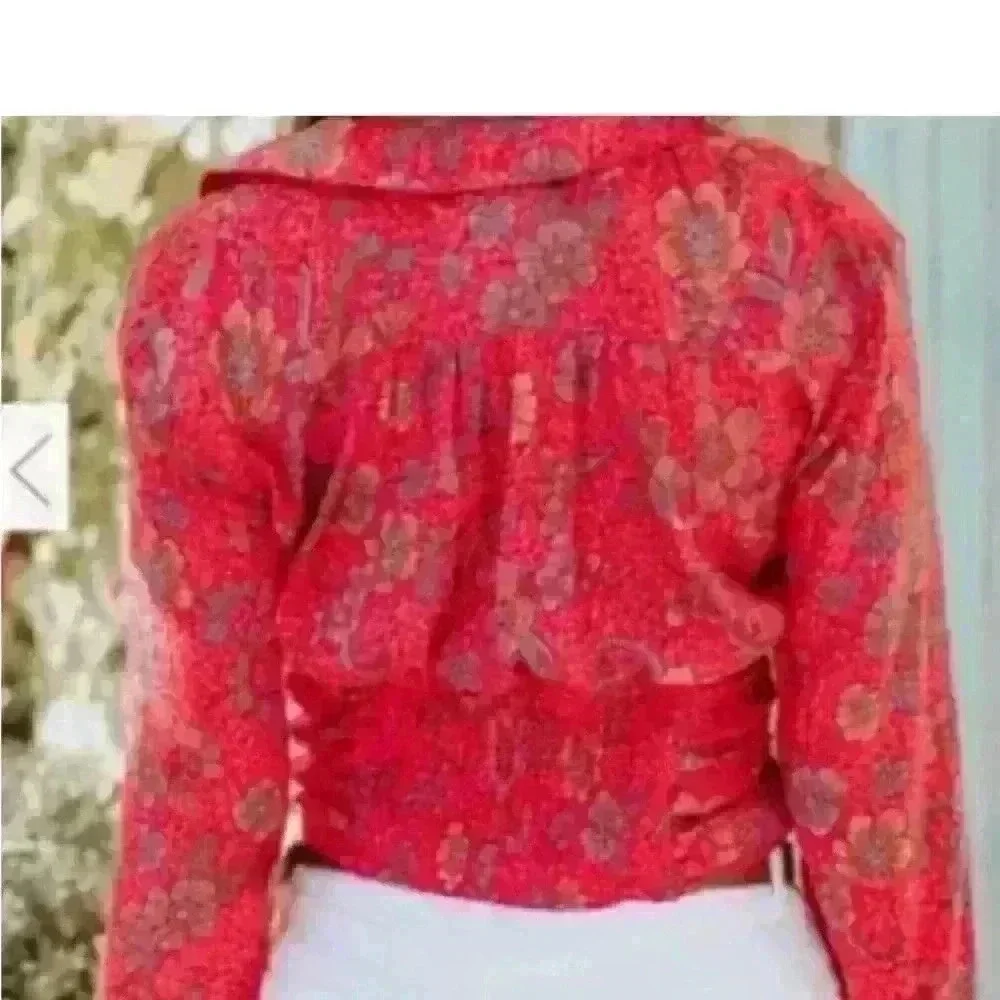 Women’s Free People I Got You Red Printed Top. Size M